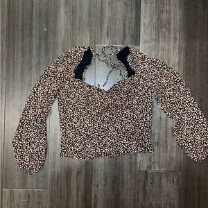 Abercrombie & Fitch floral top - brand new